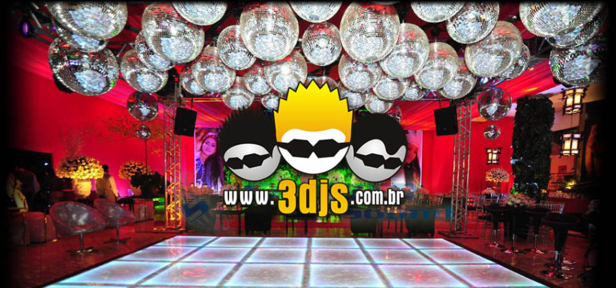 Desde 2006 oferecemos serviços de sonorização e iluminação para eventos em toda Minas Gerais.  Além de excelentes DJs nossa empresa conta com uma equipe de técnicos habilitados para todos os tipos de eventos. 