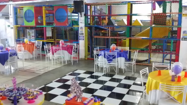 Buffet infantil em Três Corações, Minas Gerais